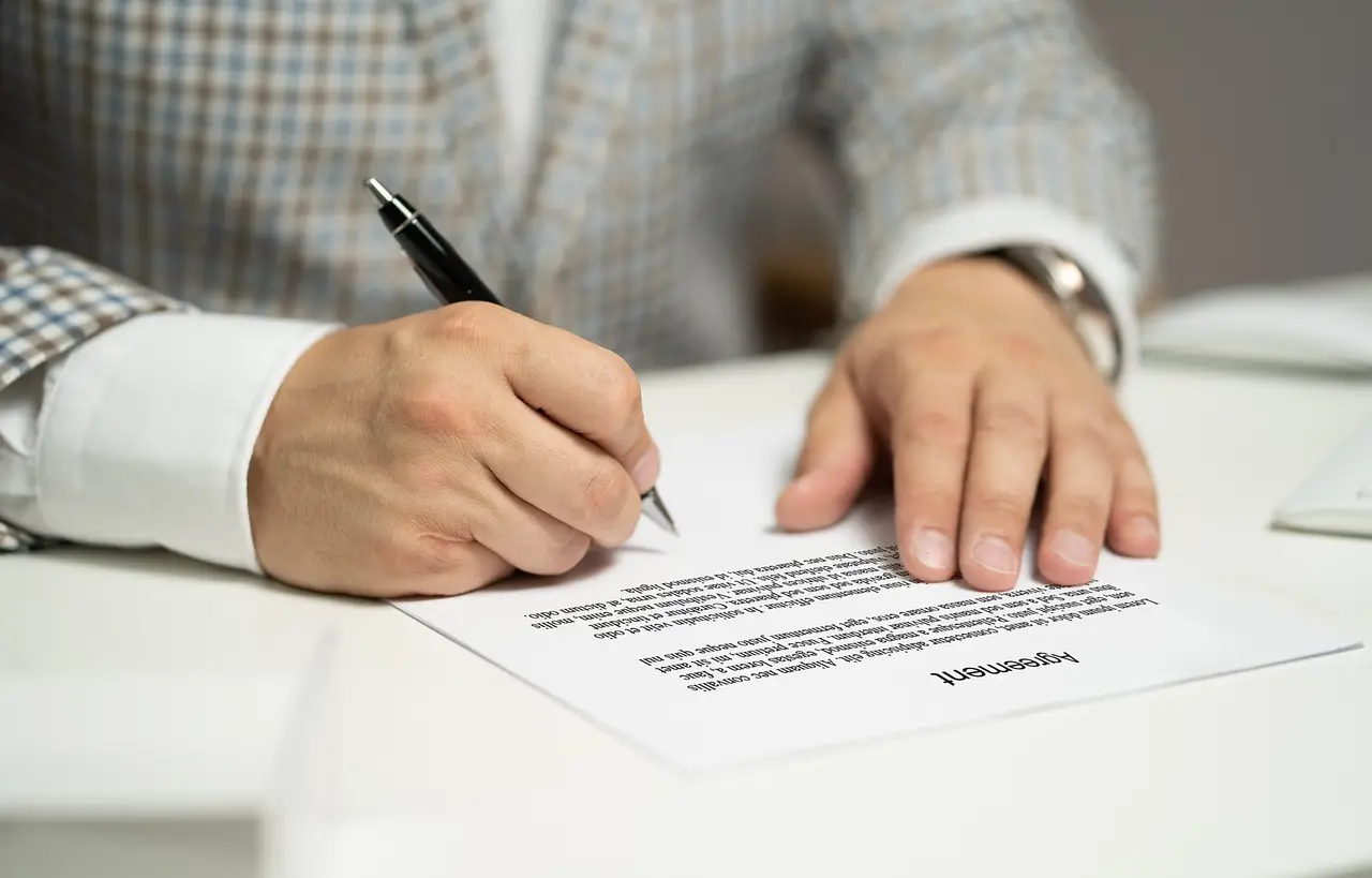 contract, agreement, signing a contract