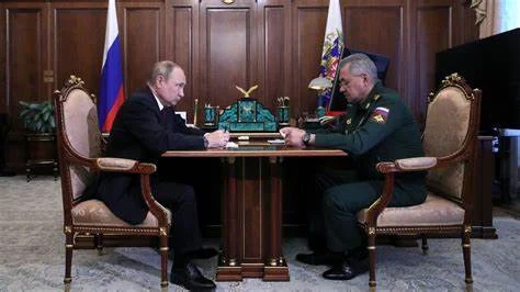 ICC Buru Dua Jenderal Rusia, Putin Bilang Santuy